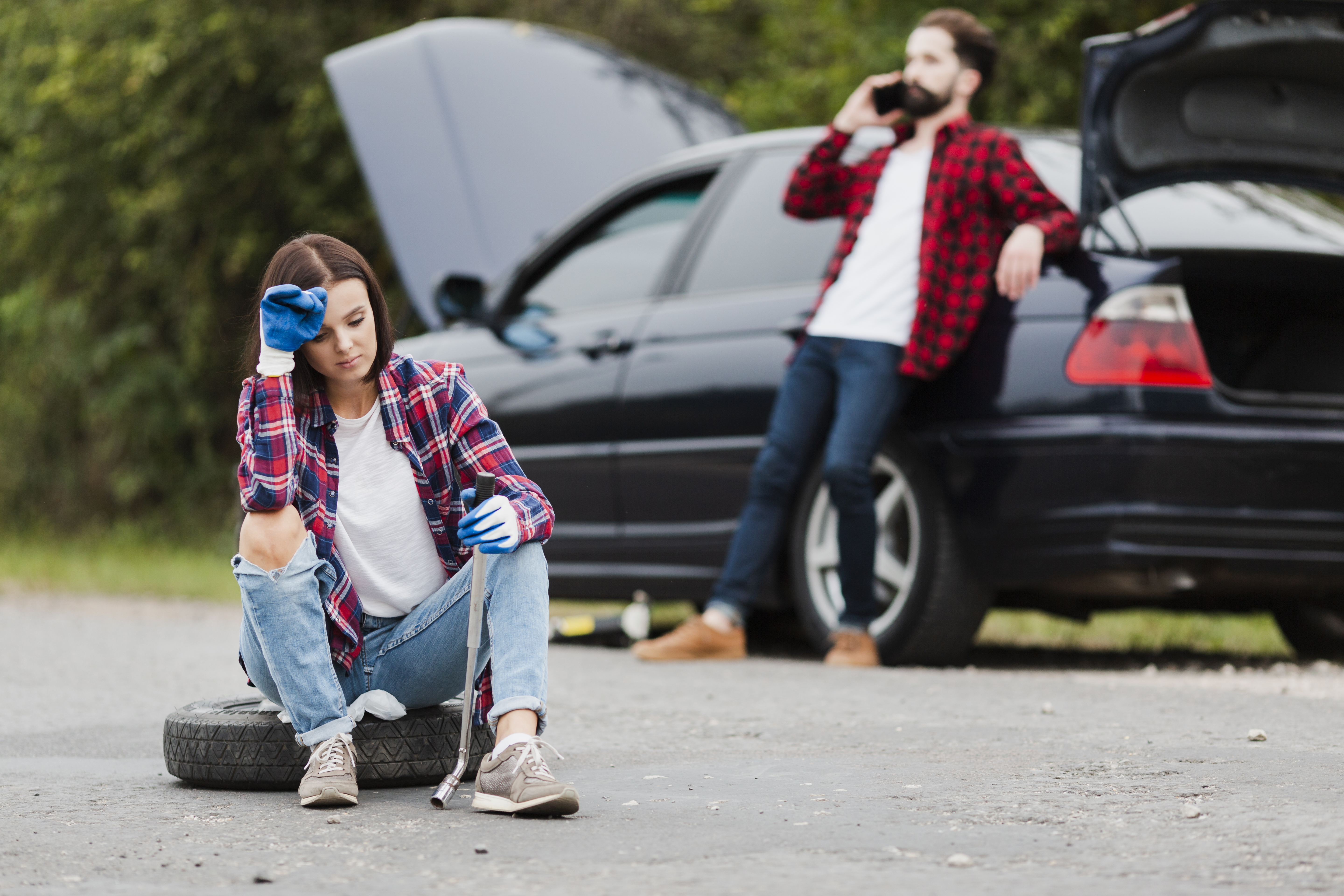 front-view-woman-sitting-tire